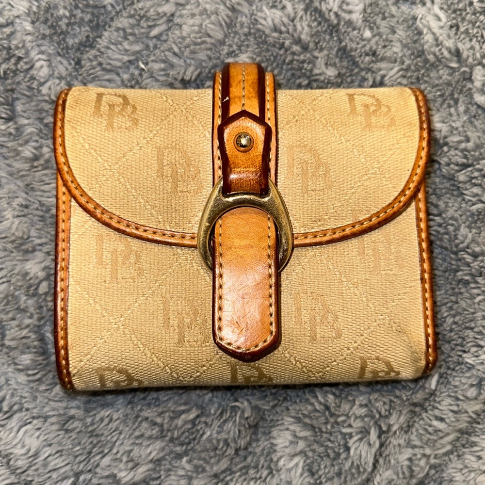 Dooney & Bourke DB Signature Trifold Wallet Canvas Leather